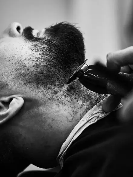 Acabamento de barba na máquina